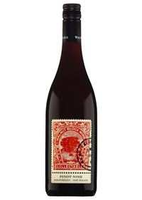 Walnut Collectables Pinot Noir 2017 750 ml